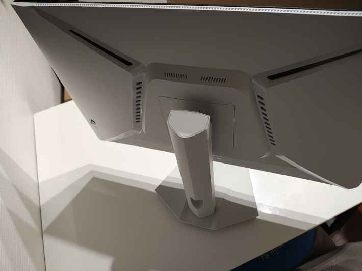 コスパ良好！今注目すべき『AMZFAST』のゲーミングモニター3台をレビュー！の画像