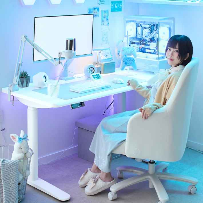 Pixio、ブランド初の電動昇降ゲーミングデスクを11月12日予約開始。奥行き70cmのオールホワイトデザイン、10%OFFセールもの画像