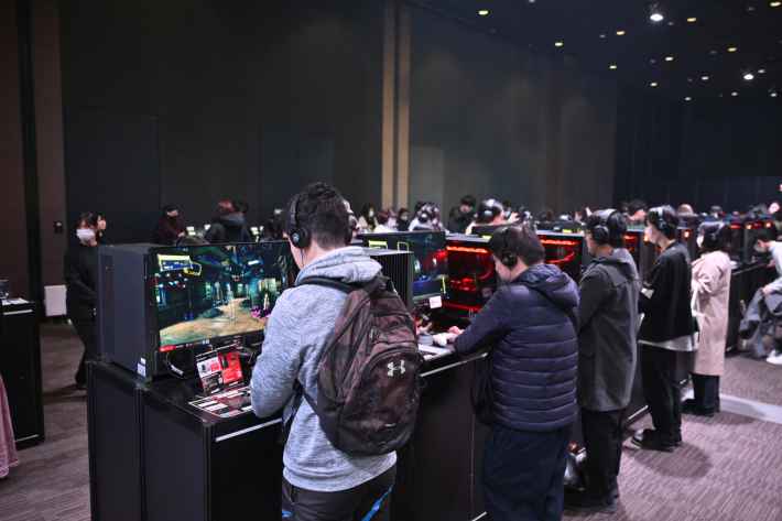 『ダンガンロンパ』15周年フェス“超高校級の大感謝祭”試遊コーナーの画像