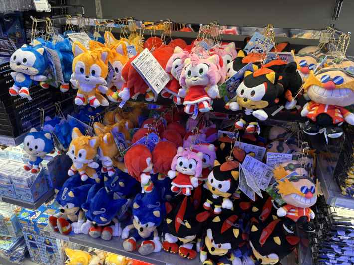 「SEGA STORE TOKYO」のオープニングセレモニーが開催！かわいい＆かっこいい限定グッズなどが豊富に揃うの画像
