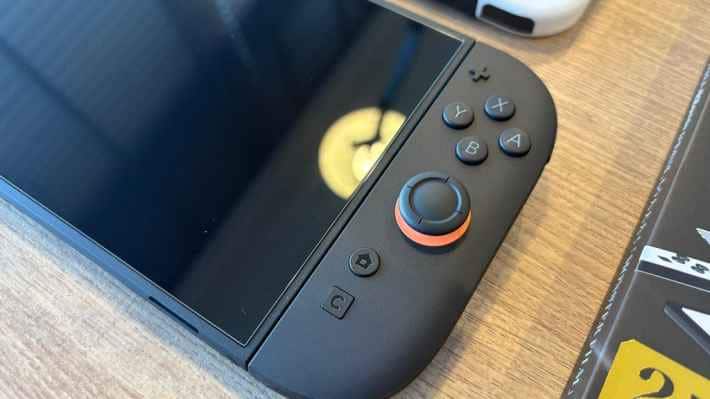 モンスターフィルムを貼った状態のSwitch2の画面