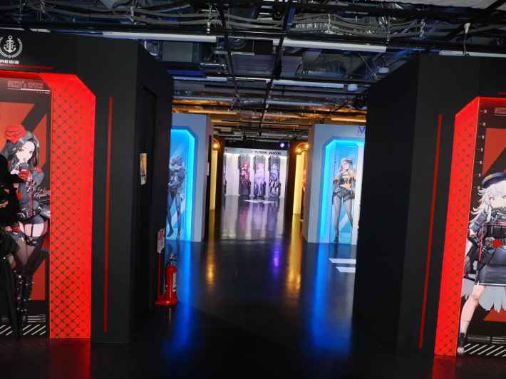 「NIKKE展」ではニケとおしゃべりできちゃう...！？ 「NIKKE 2nd Exhibition アーク三大企業博覧会 BIG THREE ...