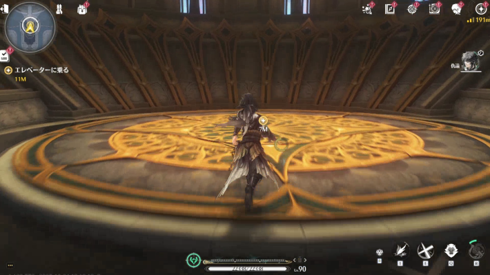 エレベーターに乗る