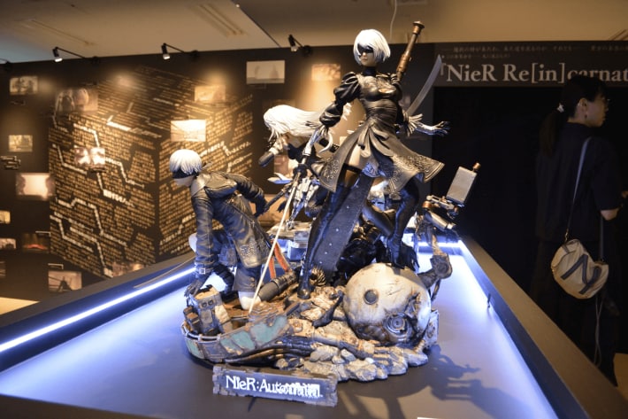 【ネタバレ注意】『NieR』シリーズ15周年！歴史が詰まったファン必見の展覧会をレポートの画像