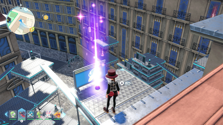 ローズ6番地北のアスレチック頂上のカラフルなネジ